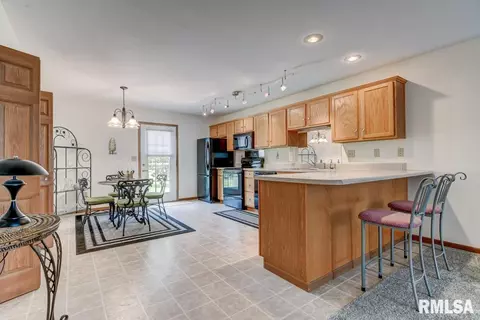 1811 Plover Rd, Springfield, IL 62711 photo 10
