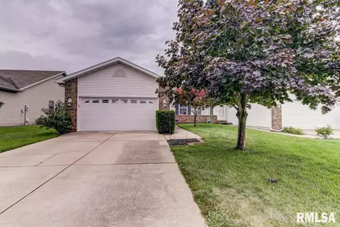1811 Plover Rd, Springfield, IL 62711 photo 1