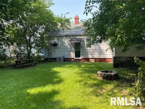 2656 Yale Blvd, Springfield, IL 62703 photo 2