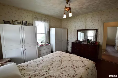 908 E Reservoir St, Springfield, IL 62702 photo 14