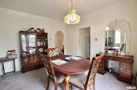908 E Reservoir St, Springfield, IL 62702 photo 10