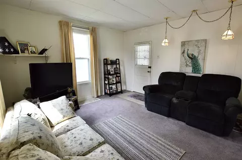 908 E Reservoir St, Springfield, IL 62702 photo 8