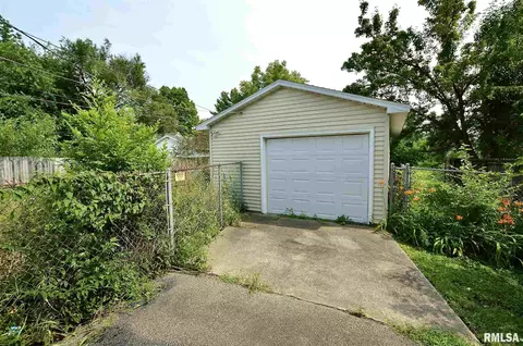 908 E Reservoir St, Springfield, IL 62702 photo 24
