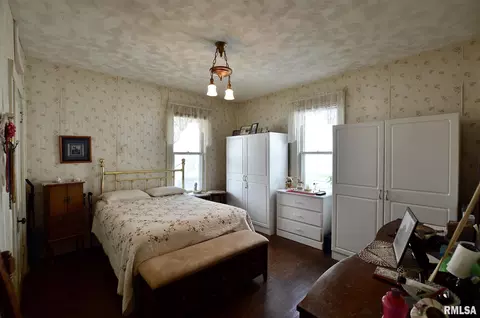 908 E Reservoir St, Springfield, IL 62702 photo 12
