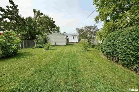 908 E Reservoir St, Springfield, IL 62702 photo 22