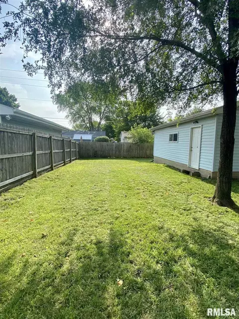 2076 Stonehenge Rd, Springfield, IL 62702 photo 17