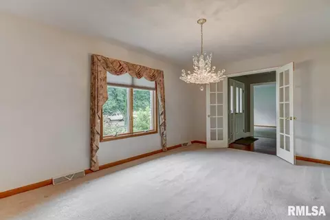 2504 Shadow Chaser Dr, Springfield, IL 62711 photo 12