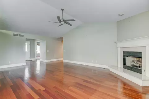 2504 Shadow Chaser Dr, Springfield, IL 62711 photo 16