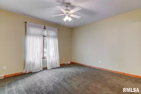 2504 Shadow Chaser Dr, Springfield, IL 62711 photo 27