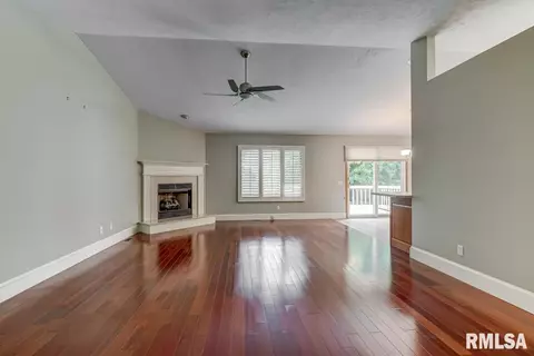 2504 Shadow Chaser Dr, Springfield, IL 62711 photo 14