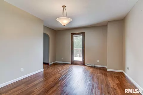 23 Lucerne Dr, Springfield, IL 62702 photo 7