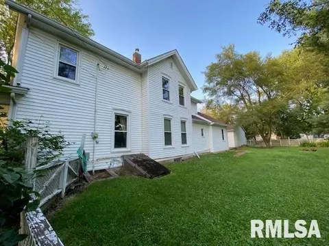 1902 13th St, Viola, IL 61486 photo 5