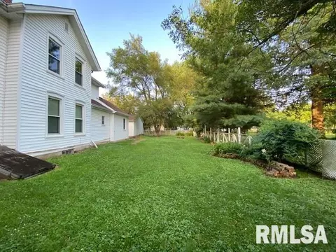 1902 13th St, Viola, IL 61486 photo 6