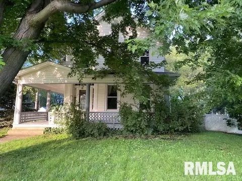 1902 13th St, Viola, IL 61486 photo 2