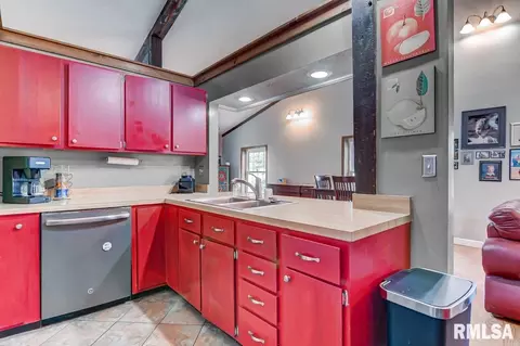 39 Meander Pike, Chatham, IL 62629 photo 13