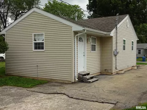 825 N Ohio Ave, Springfield, IL 62702 photo 23