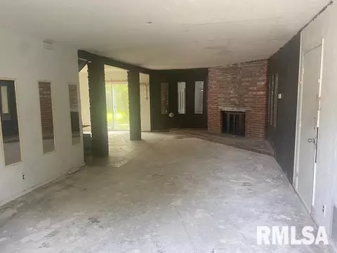 1020 N Wesley St, Springfield, IL 62702 photo 5