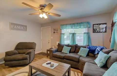1012 N Ohio Ave, Springfield, IL 62702 photo 5