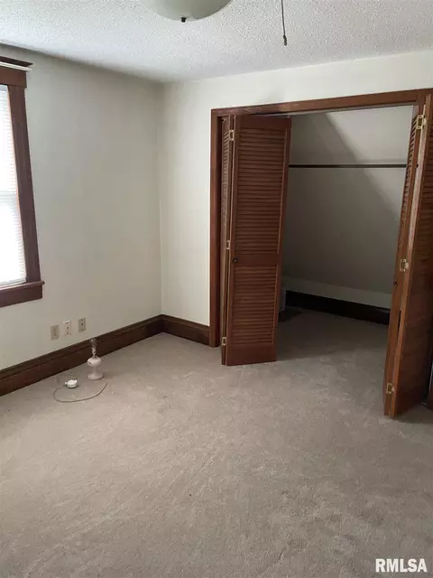 1420 Carolina Ave, Springfield, IL 62702 photo 5