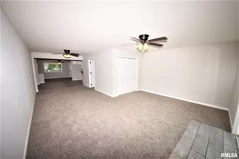 2617 Kent Dr, Springfield, IL 62707 photo 5