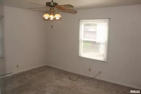 2416 Queensway Rd, Springfield, IL 62703 photo 13