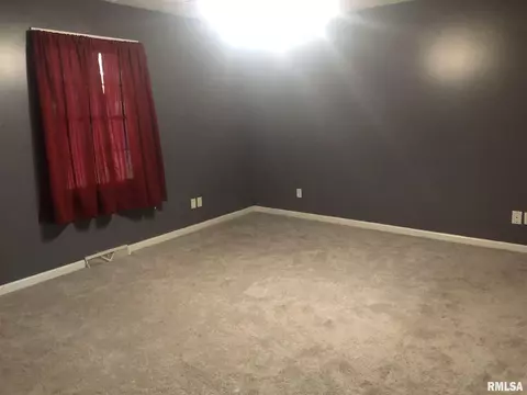 4105 Benjamin St, Springfield, IL 62703 photo 11