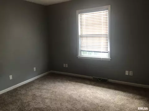 4105 Benjamin St, Springfield, IL 62703 photo 10