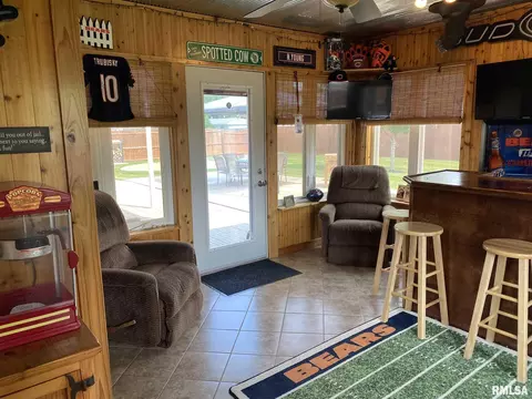806 W Monroe St, Athens, IL 62613 photo 30