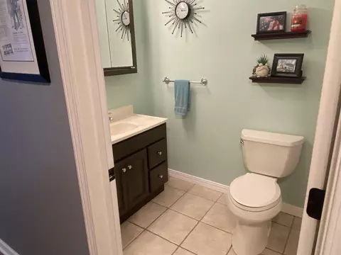 806 W Monroe St, Athens, IL 62613 photo 26