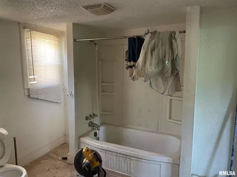 1509 N 8th St, Springfield, IL 62702 photo 8