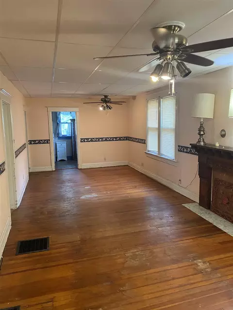 2424 S 9th St, Springfield, IL 62703 photo 8