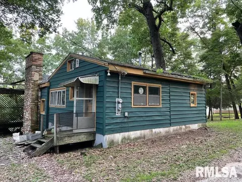643 County Road 500 E Rd, Chandlerville, IL 62627
