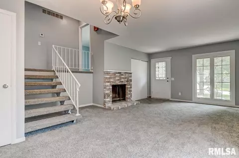 2505 Somerton Rd, Springfield, IL 62701 photo 8