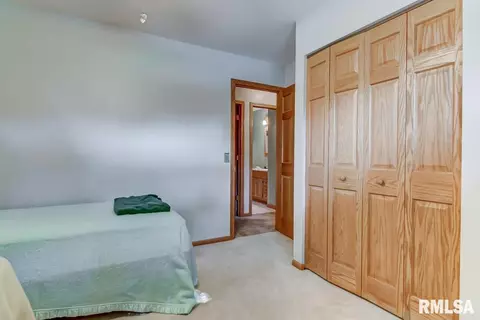 2105 Scarbrough Rd, Springfield, IL 62702 photo 12