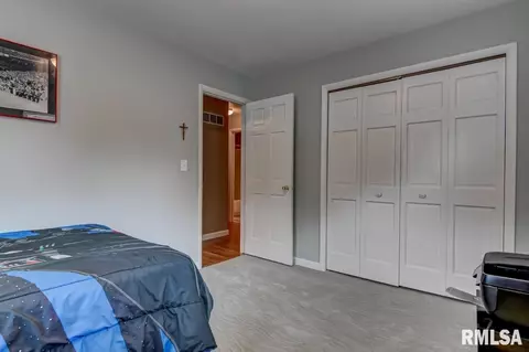 4 Eton Dr, Springfield, IL 62704 photo 20