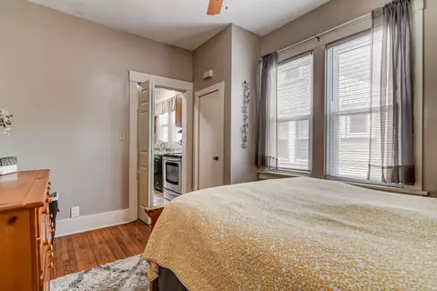 1813 Holmes Ave, Springfield, IL 62704 photo 17