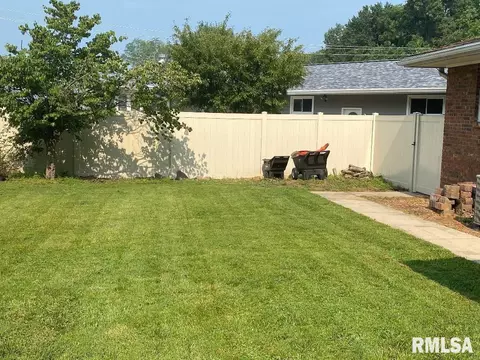 5 Twilight Ln, Springfield, IL 62712 photo 3