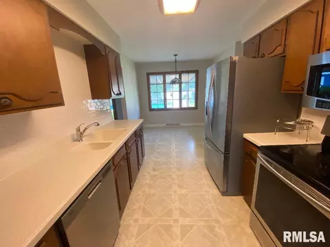 5 Twilight Ln, Springfield, IL 62712 photo 6