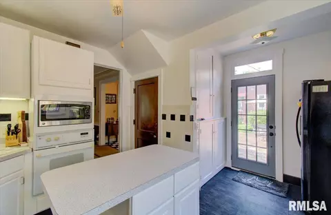 2132 S 4th St, Springfield, IL 62703 photo 10