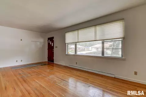 1920 Parkview Dr, Springfield, IL 62704 photo 7