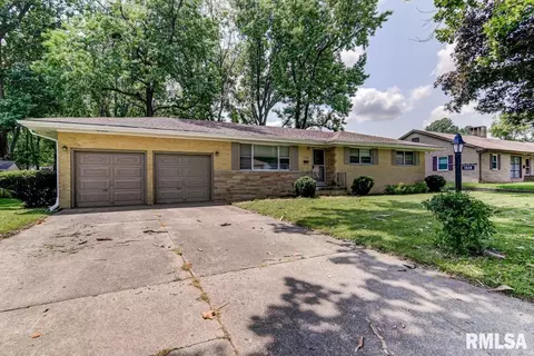 1920 Parkview Dr, Springfield, IL 62704 photo 3