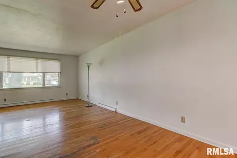 1920 Parkview Dr, Springfield, IL 62704 photo 13