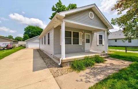 624 N Milton St, Springfield, IL 62702 photo 2