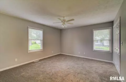 624 N Milton St, Springfield, IL 62702 photo 22