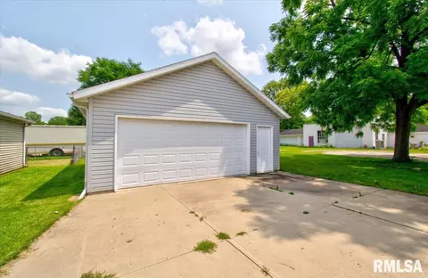 624 N Milton St, Springfield, IL 62702 photo 31