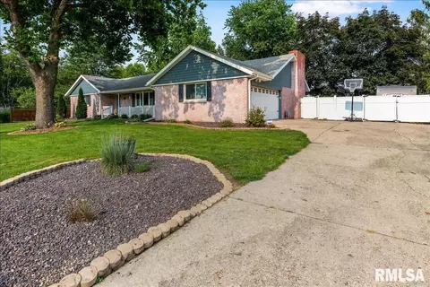 52 Providence Ln, Springfield, IL 62711 photo 4