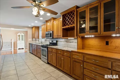 52 Providence Ln, Springfield, IL 62711 photo 8