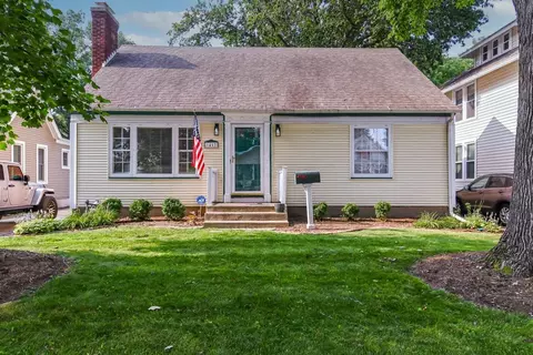 1417 W Edwards St, Springfield, IL 62704 photo 1