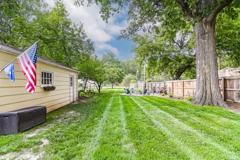 1417 W Edwards St, Springfield, IL 62704 photo 32