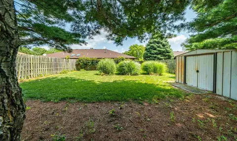 503 Bellerive Rd, Springfield, IL 62704 photo 21